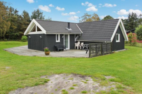 Three-Bedroom Holiday Home in Hals